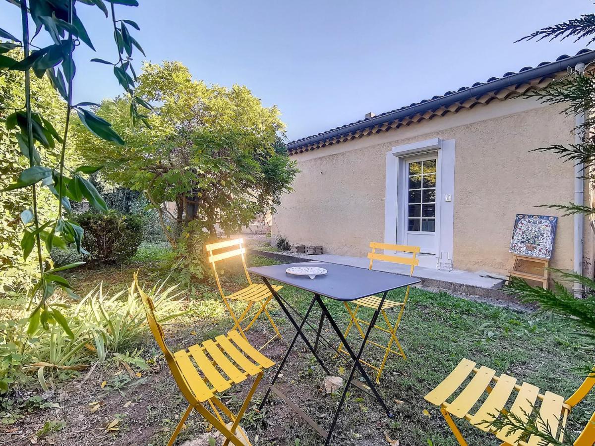 Gite L'Odonate, Partage Des Eaux LʼIsle-sur-la-Sorgue Exterior foto